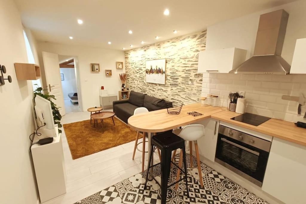 Apartmán Douceurs Angevine Angers Exteriér fotografie